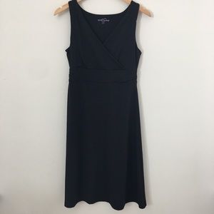 Eddie Bauer Small V-Neck Dress